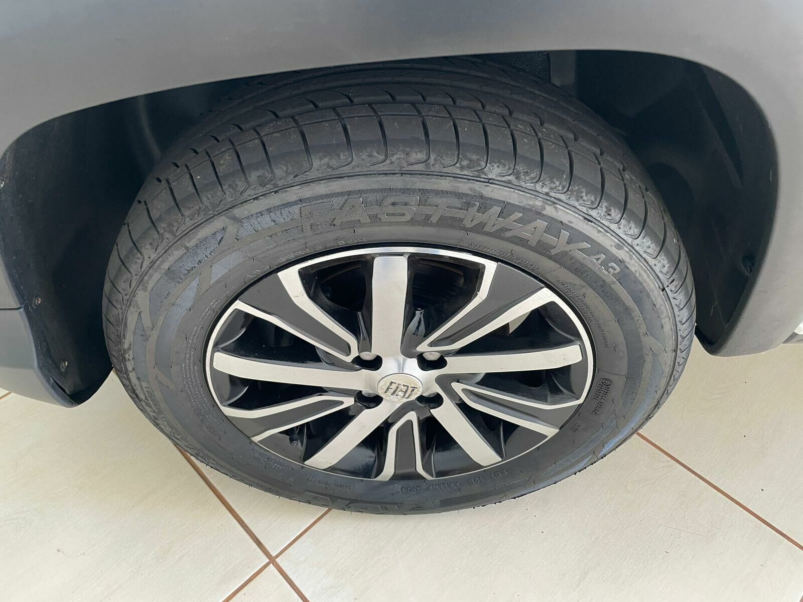 Imagem do veículo  FIAT STRADA FREEDOM CD 1.3